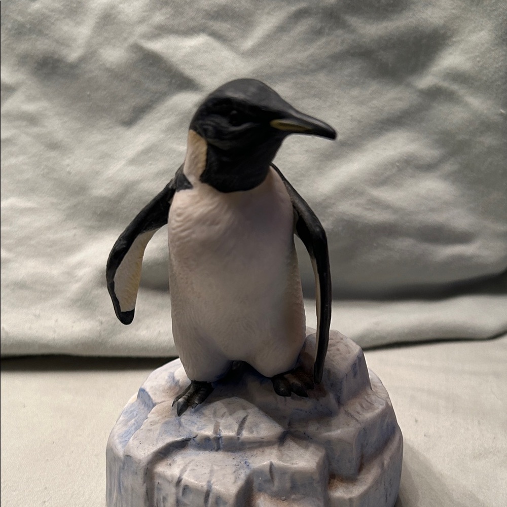 Gorham Black and White Penguin Bird Figurine